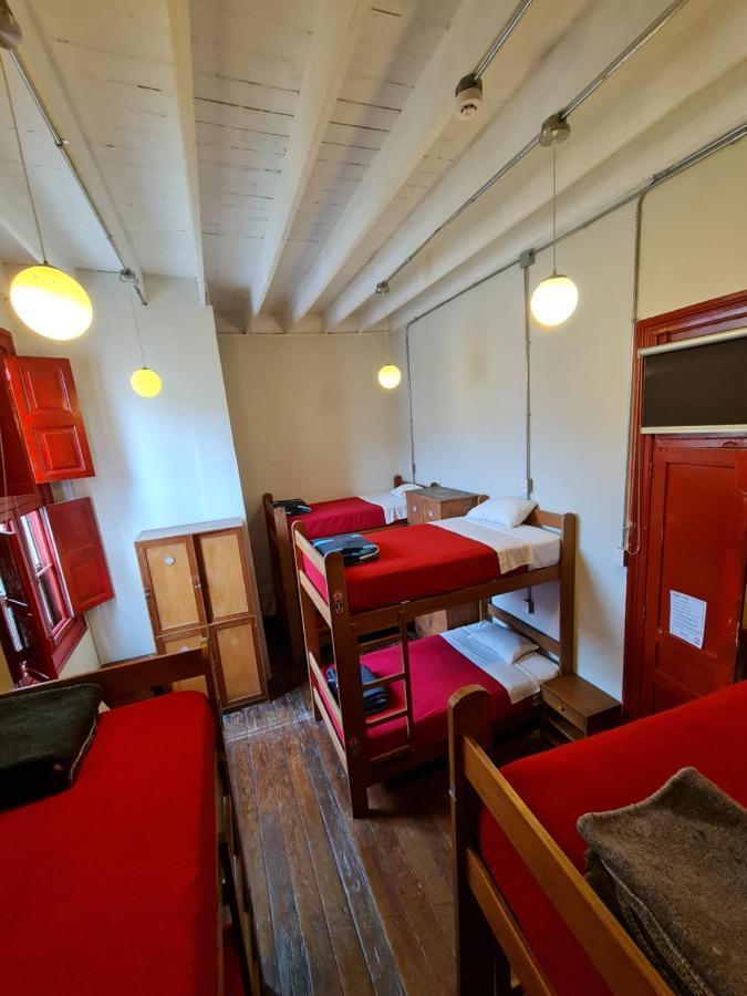 Flying Dog Hostel Ліма Екстер'єр фото