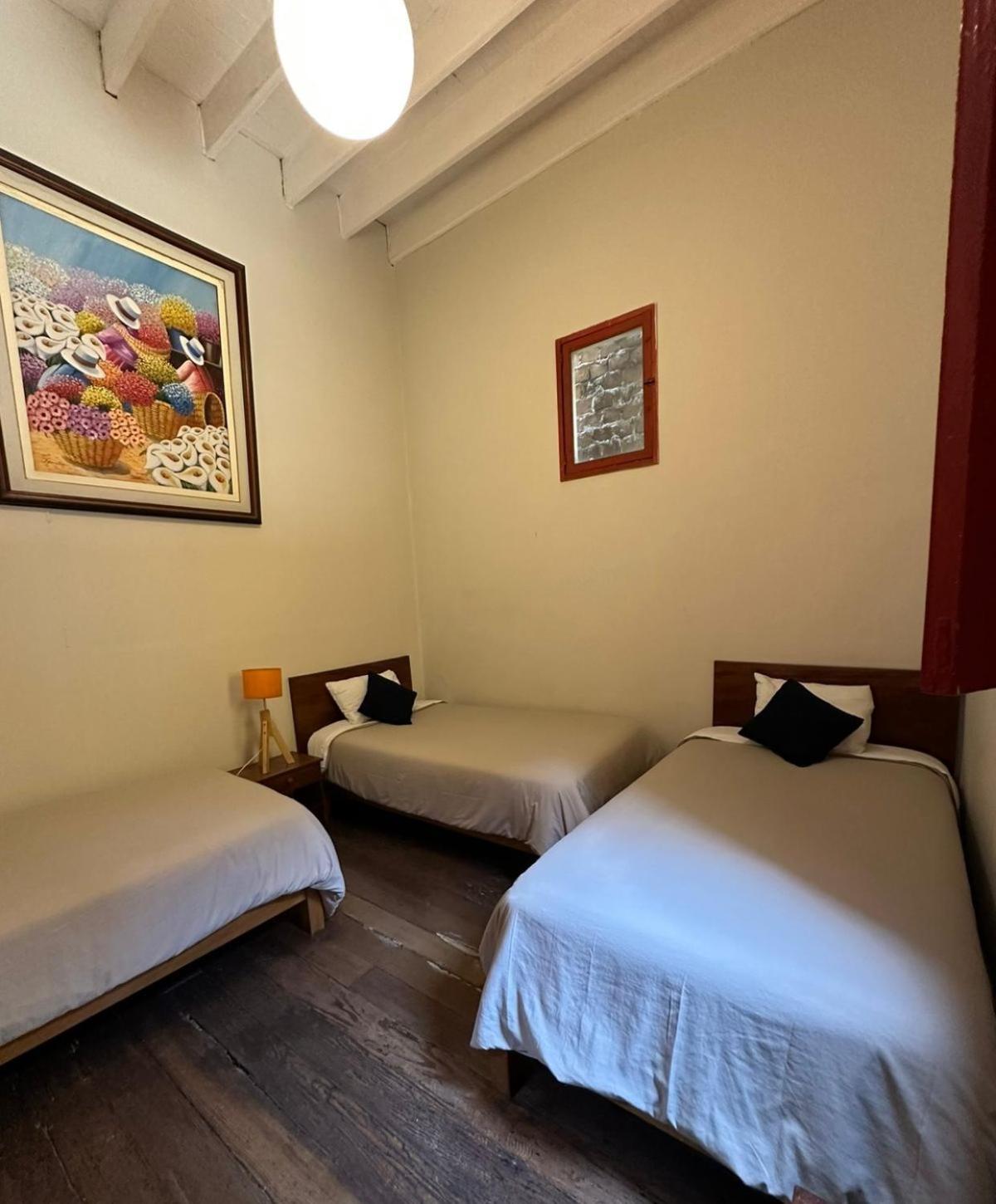 Flying Dog Hostel Ліма Екстер'єр фото
