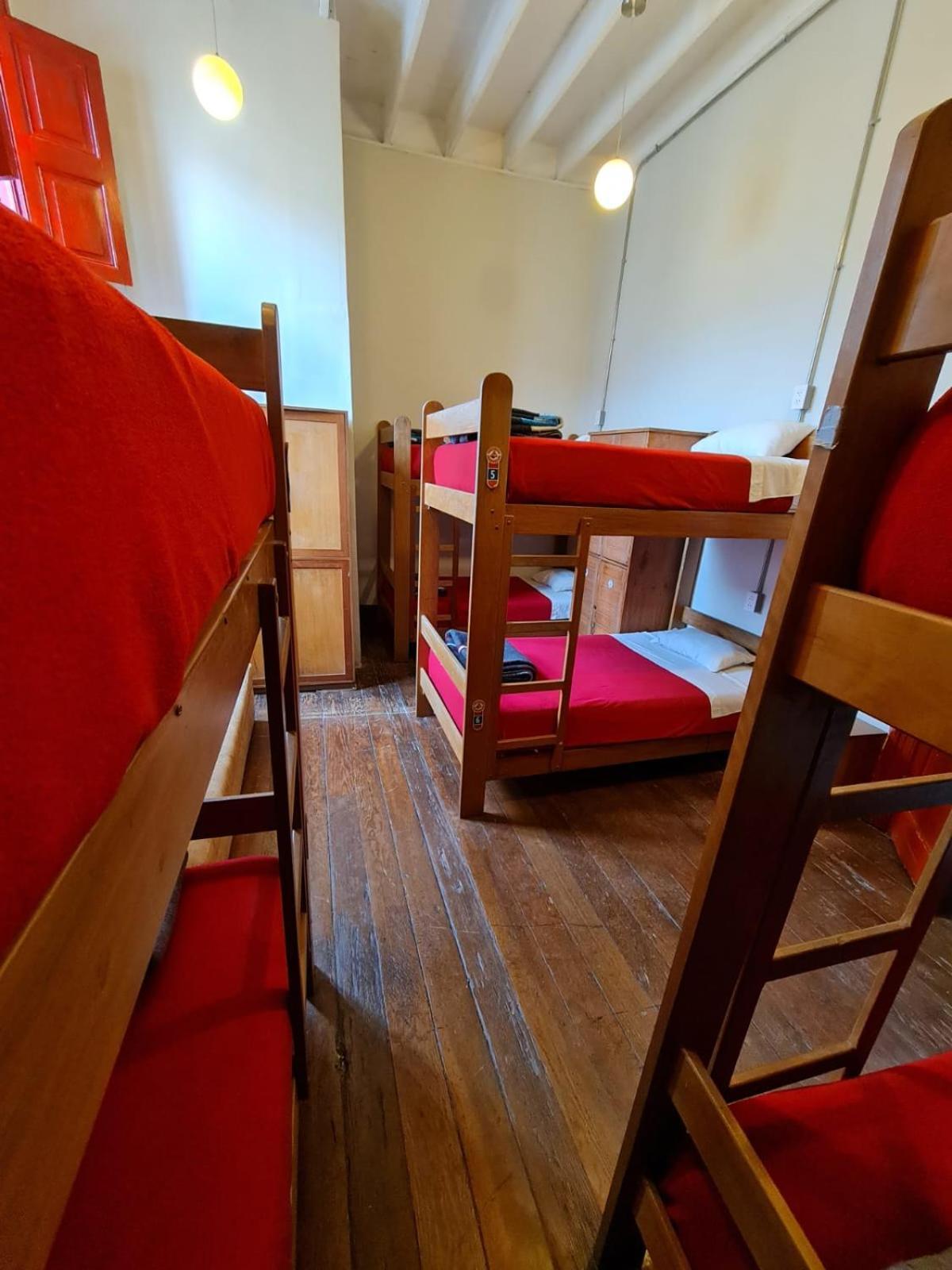 Flying Dog Hostel Ліма Екстер'єр фото