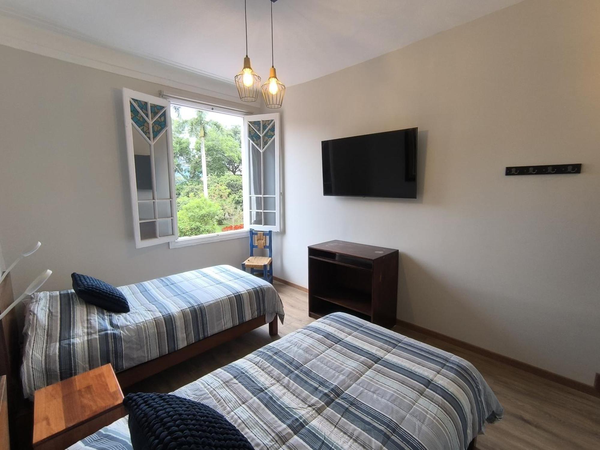 Flying Dog Hostel Ліма Екстер'єр фото