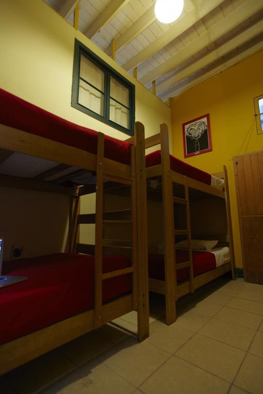 Flying Dog Hostel Ліма Номер фото